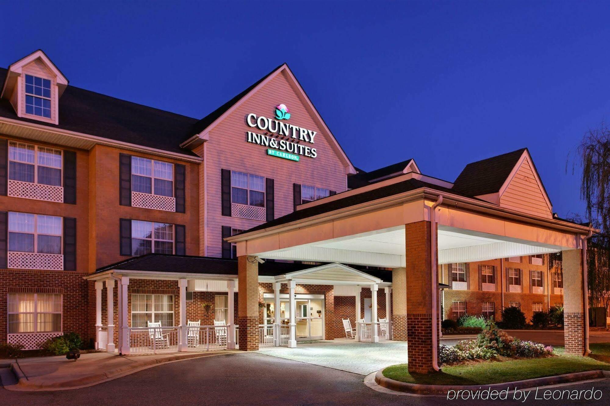 Country Inn & Suites By Radisson, Charlotte University Place, Nc Exterior photo